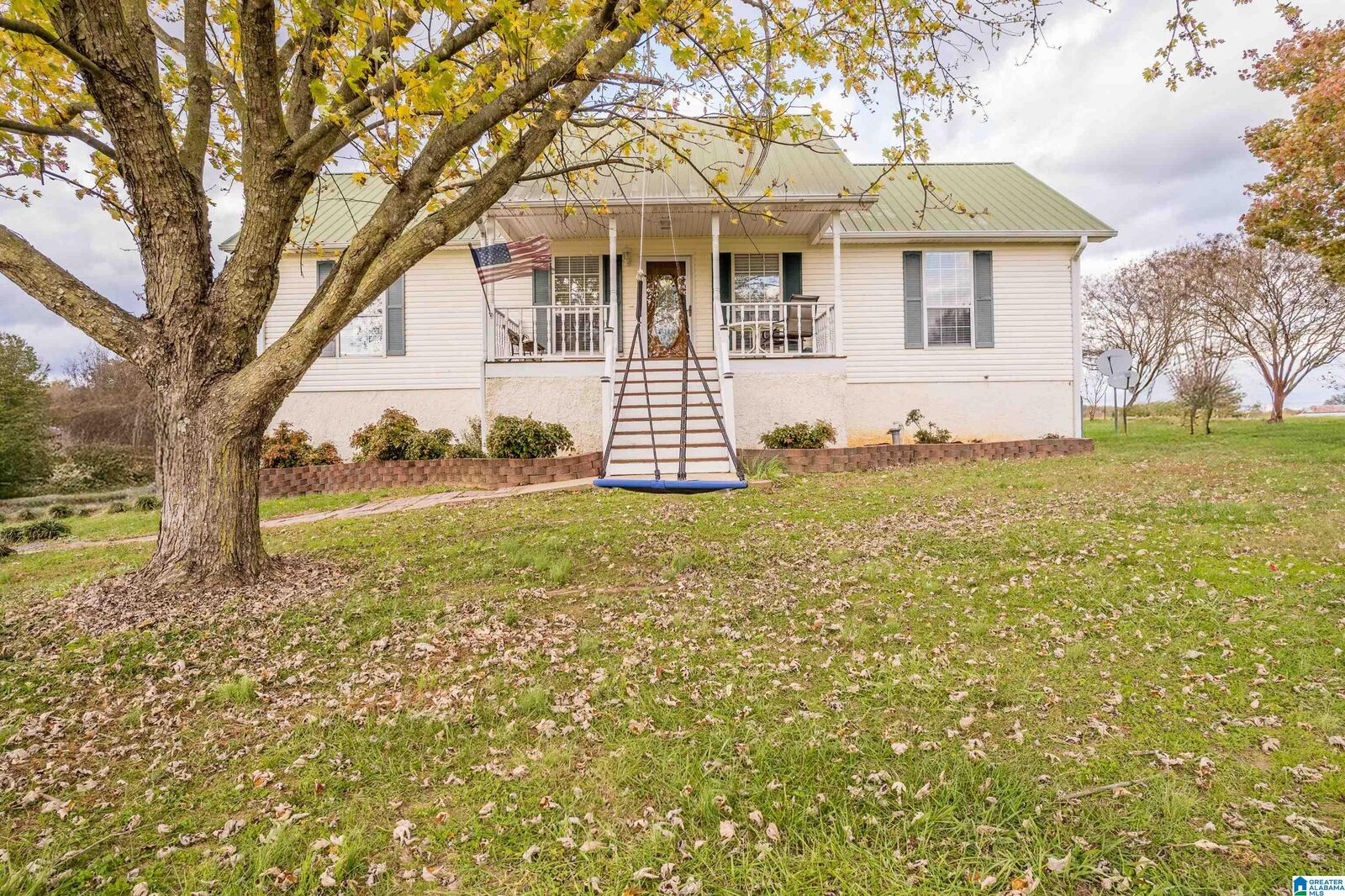 Property Photo: 1254 County Road 1092 AL 35057