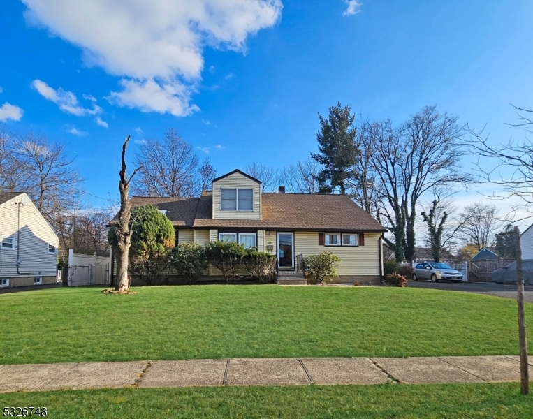 Property Photo:  1434 Linbarger Ave  NJ 07062 