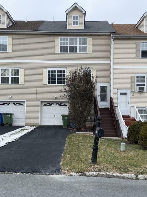 64 Peach Place  Middletown NY 10940 photo