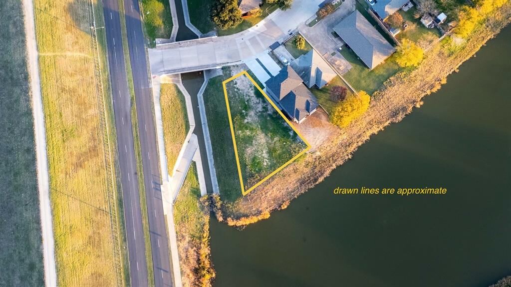Property Photo:  Tbd N Winnetka Avenue  TX 75212 