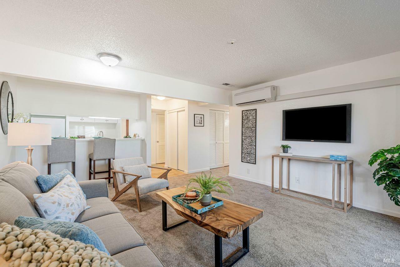 Property Photo:  1370 Townview Avenue 206  CA 95405 