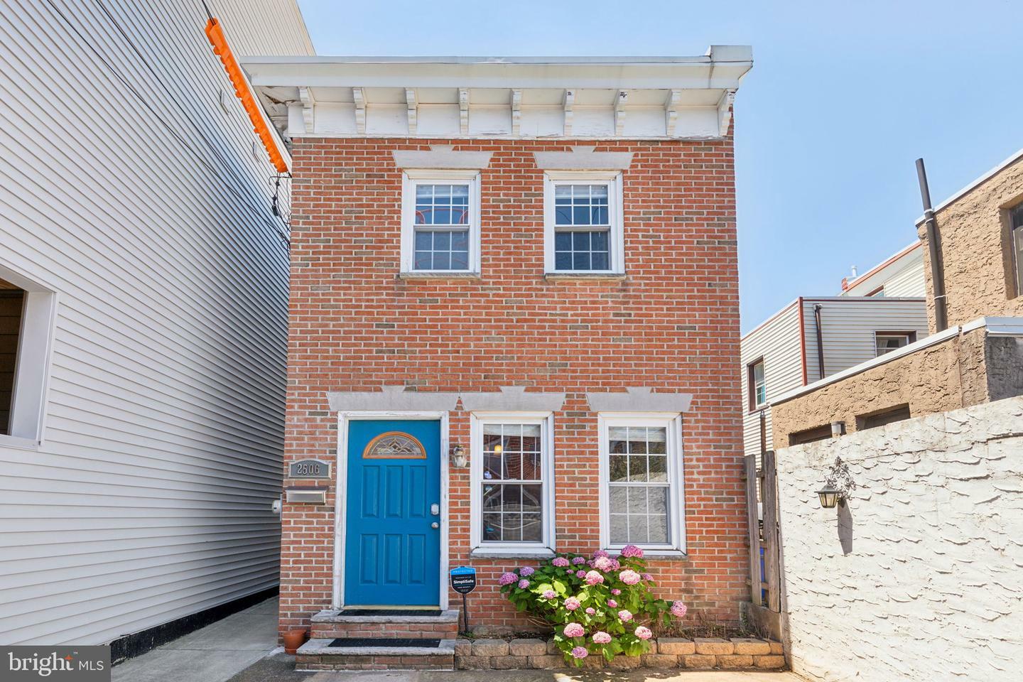 Property Photo:  2506 E Dauphin Street  PA 19125 