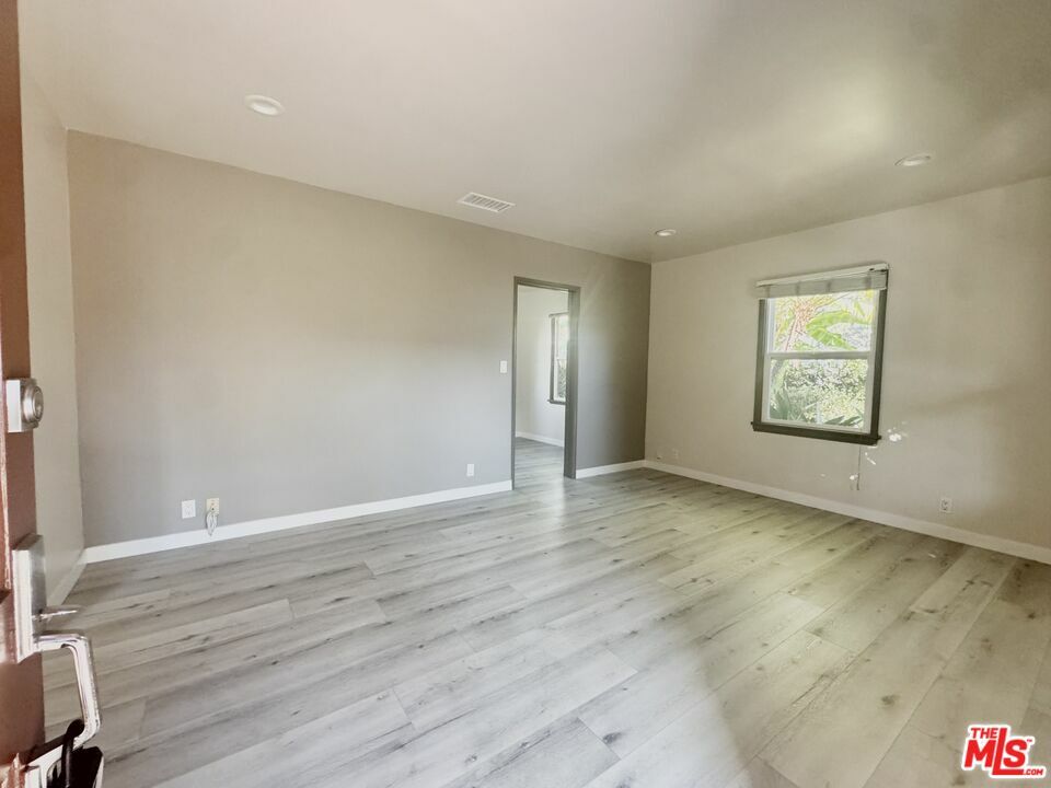 Property Photo:  5149 Overland Ave  CA 90230 