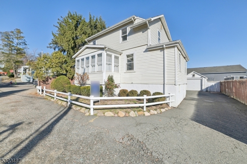 Property Photo:  7 Bonnell St  NJ 07928 