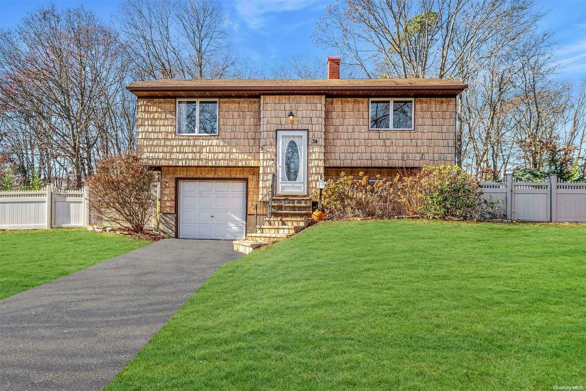 Property Photo:  34 W Fawn Lane  NY 11720 