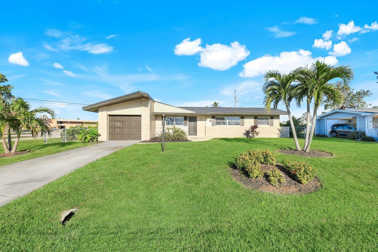 4903 Edith Esplanade  Cape Coral FL 33904 photo