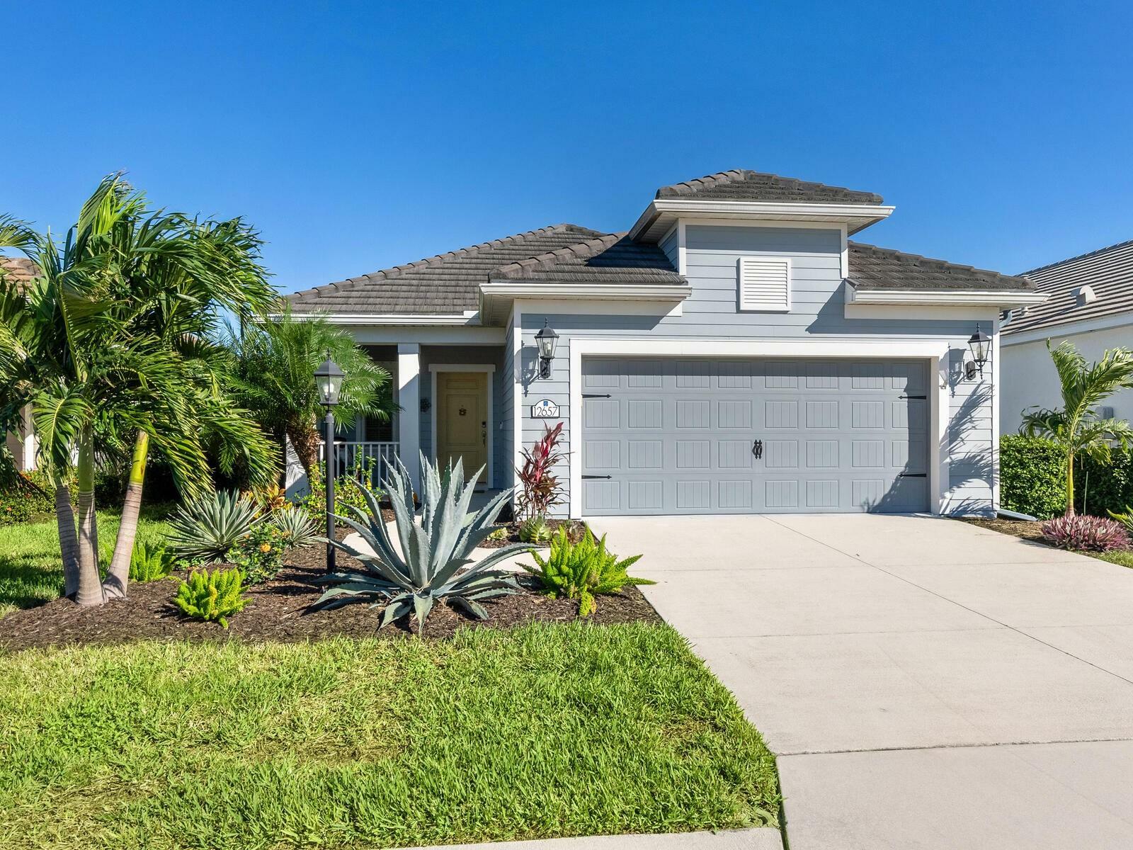 Property Photo:  12657 Coastal Breeze Way  FL 34211 