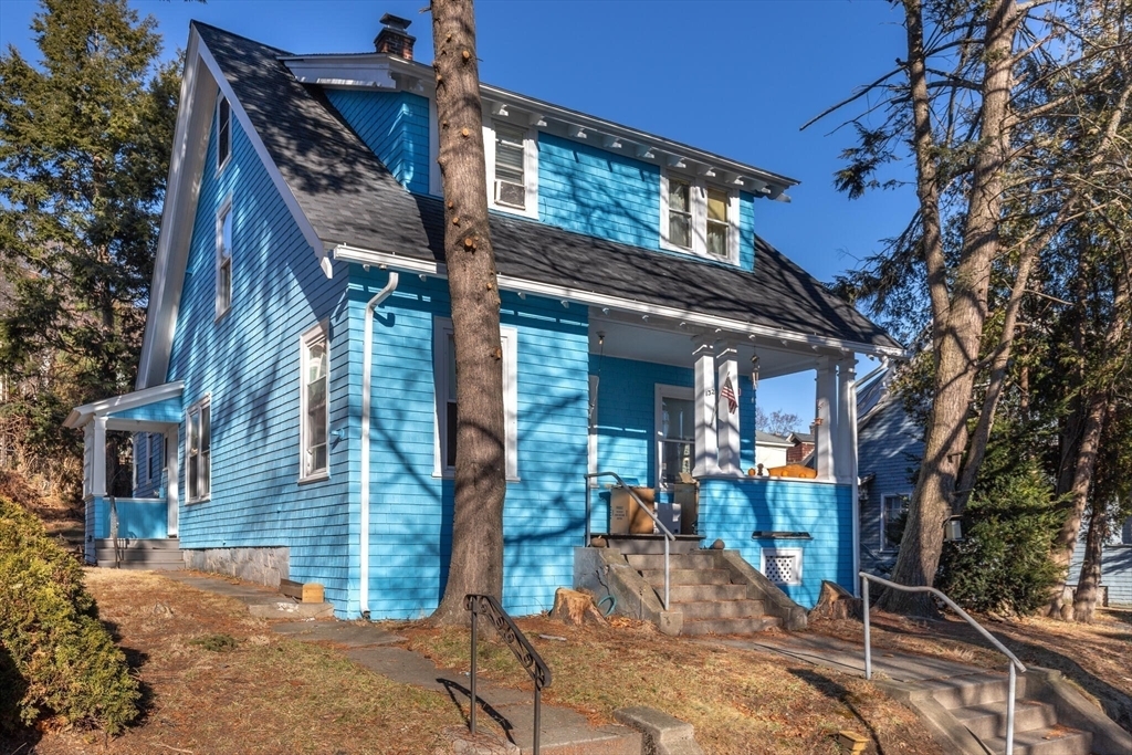 Property Photo: 132 Institute Rd MA 01602