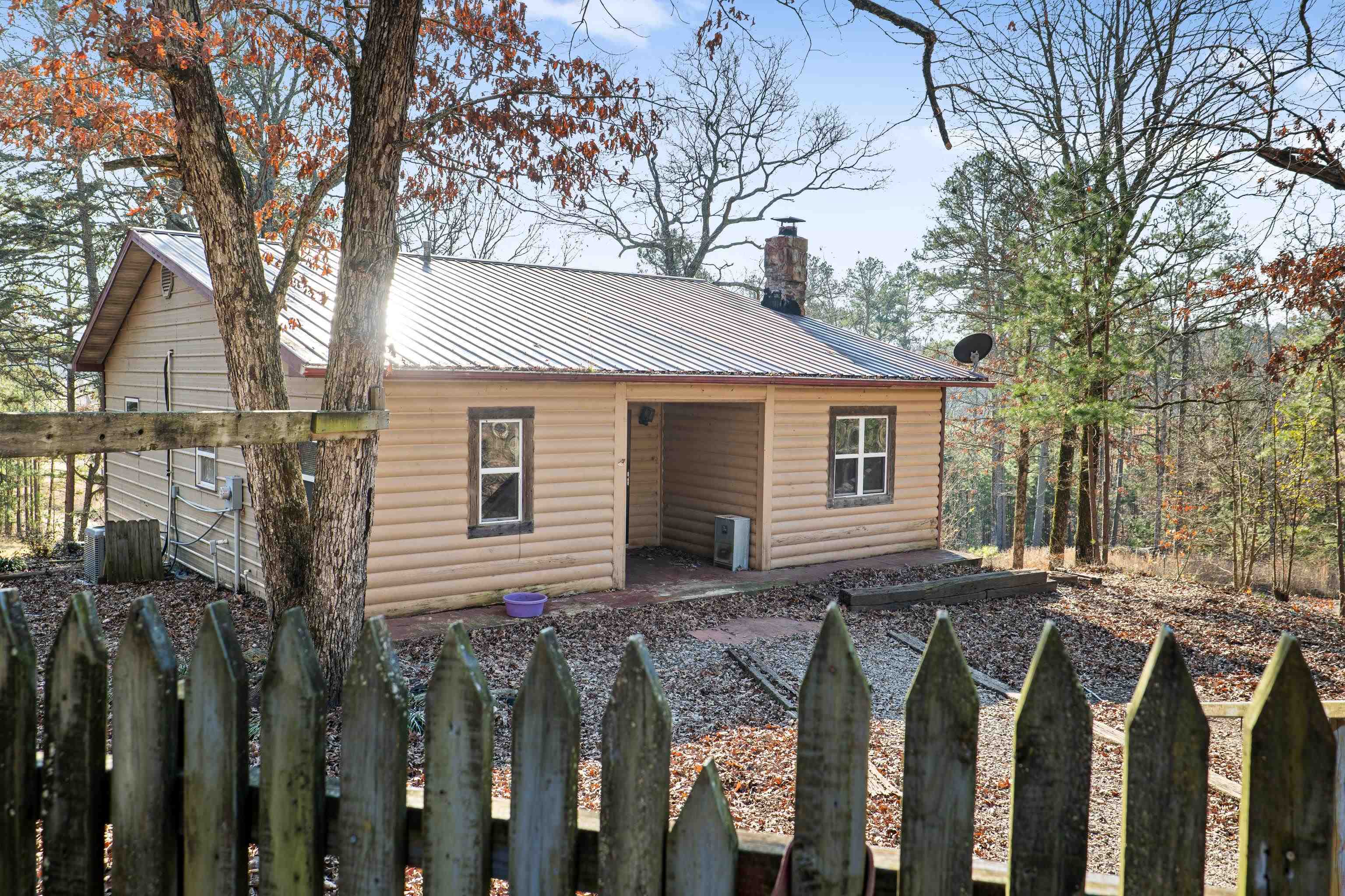 Property Photo: 300 Silver Springs AR 72532