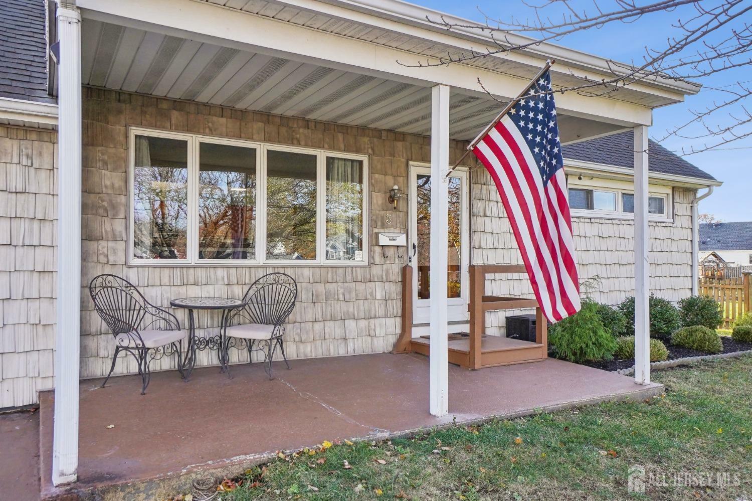 Property Photo:  3 Shadowlawn Drive  NJ 07067 