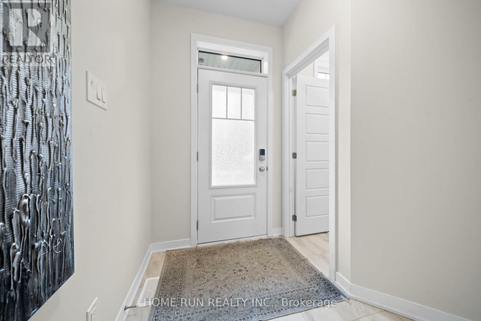 Property Photo:  648 Cygnus Street  ON K2J 7B2 