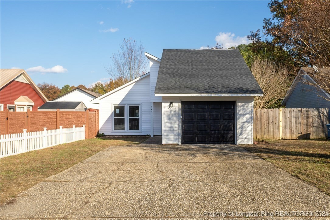 Property Photo:  541 Hickorywood Drive  NC 28314 