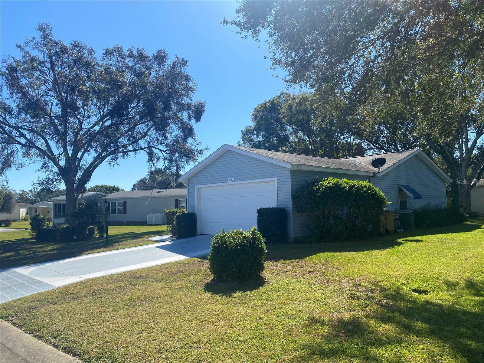 Property Photo:  5062 El Destino Drive  FL 34748 