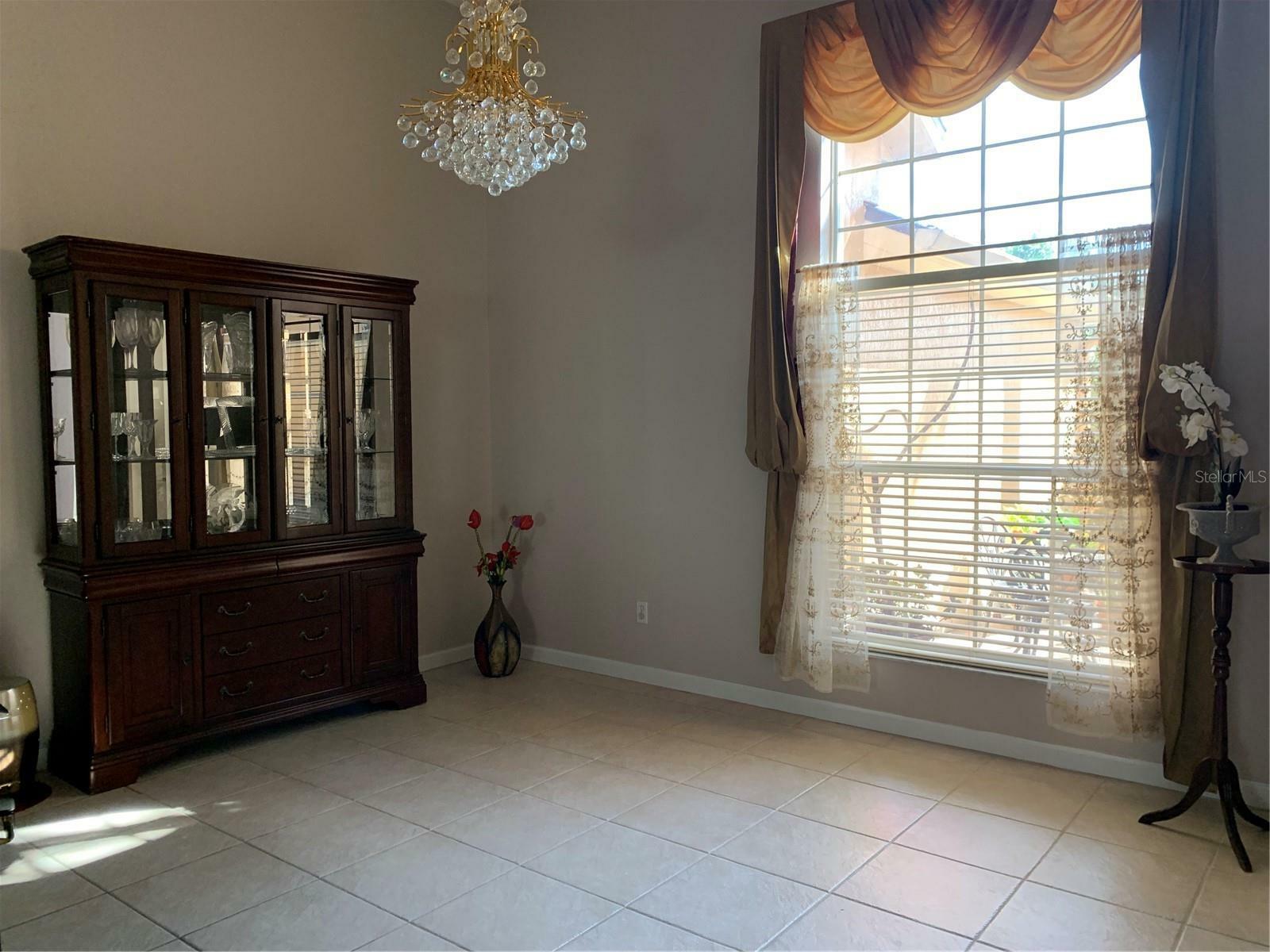 Property Photo:  9111 Woodbridge Oak Terrace  FL 32825 