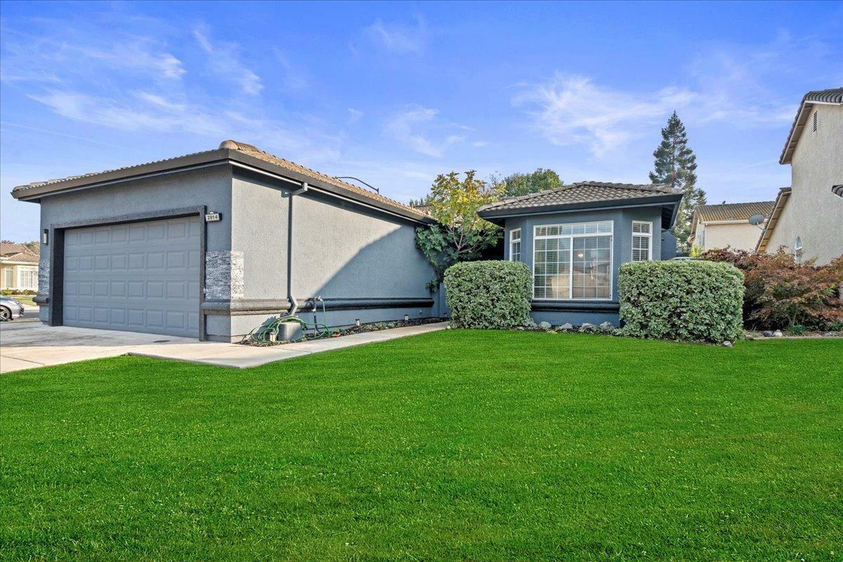 Property Photo:  2914 Horn Bram Court  CA 95212 