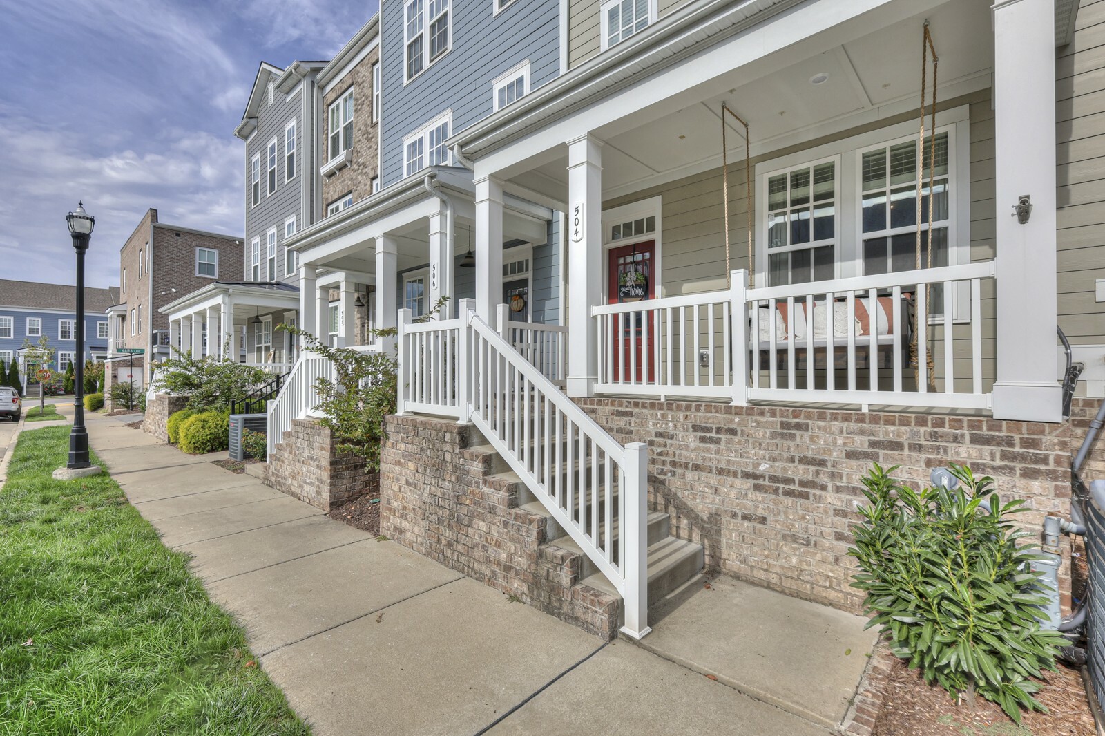 Property Photo:  504 Ivor St  TN 37135 