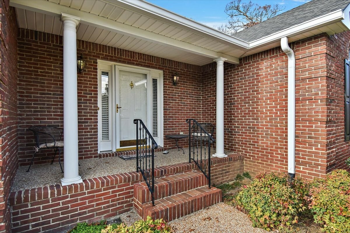 Property Photo:  396 Woodlands Dr  TN 37066 