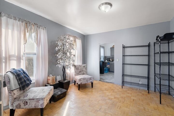 Property Photo:  62-64 Catharine St  MA 01109 