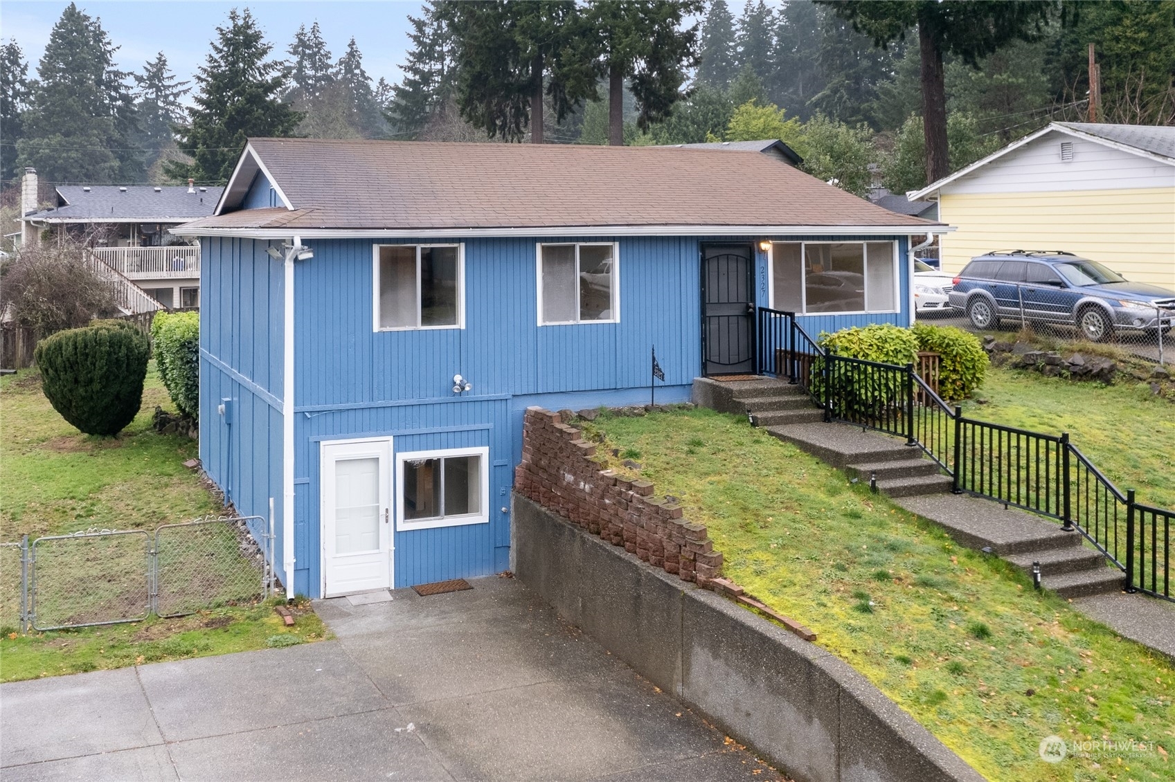 Property Photo:  2327  Oak Drive  WA 98388 