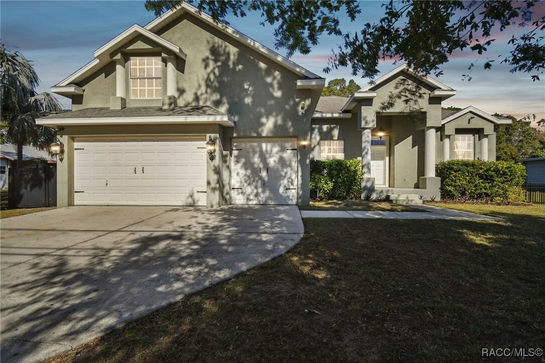 Property Photo:  707 9th Avenue SW  FL 33570 