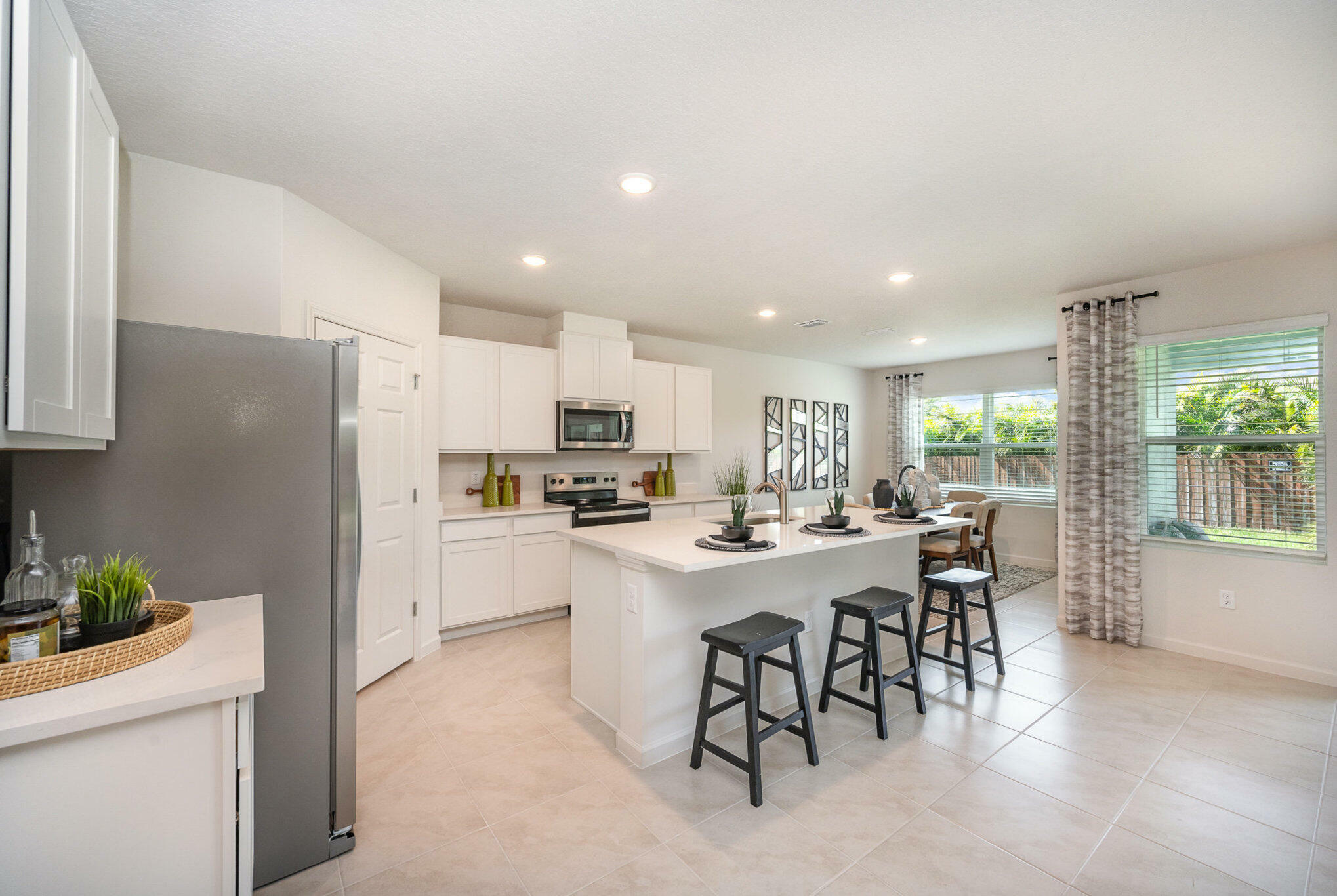 Property Photo: 617 SE Dean Terrace FL 34984