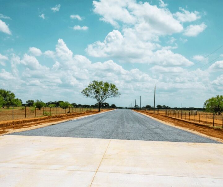 Property Photo: 560 Pr Goose Creek Ln TX 78026