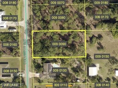 Property Photo:  406 Columbus Ave  FL 33972 