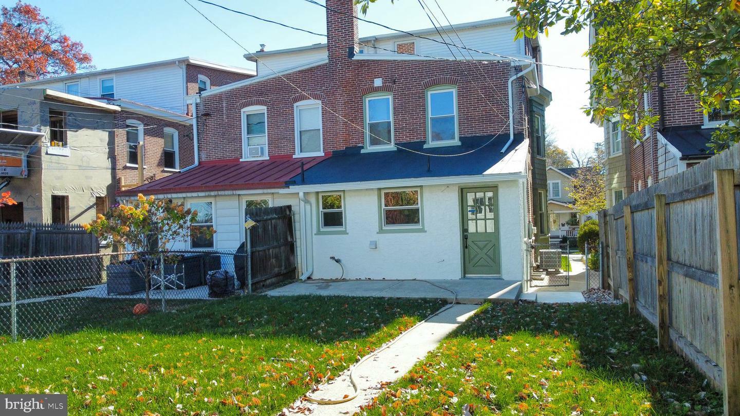 Property Photo:  337 Dean Street  PA 19382 