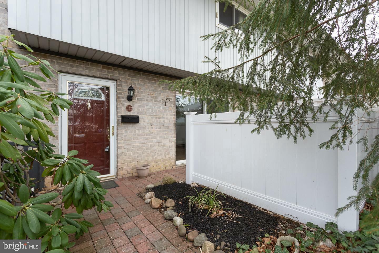 Property Photo:  1518 Manley Road B42  PA 19382 