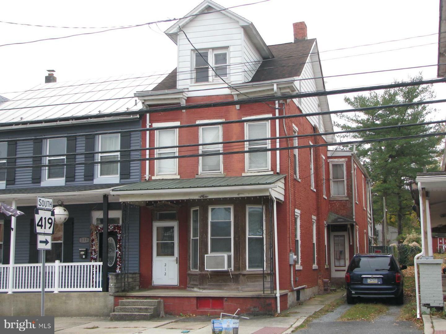 Property Photo:  212 W High Street  PA 19567 