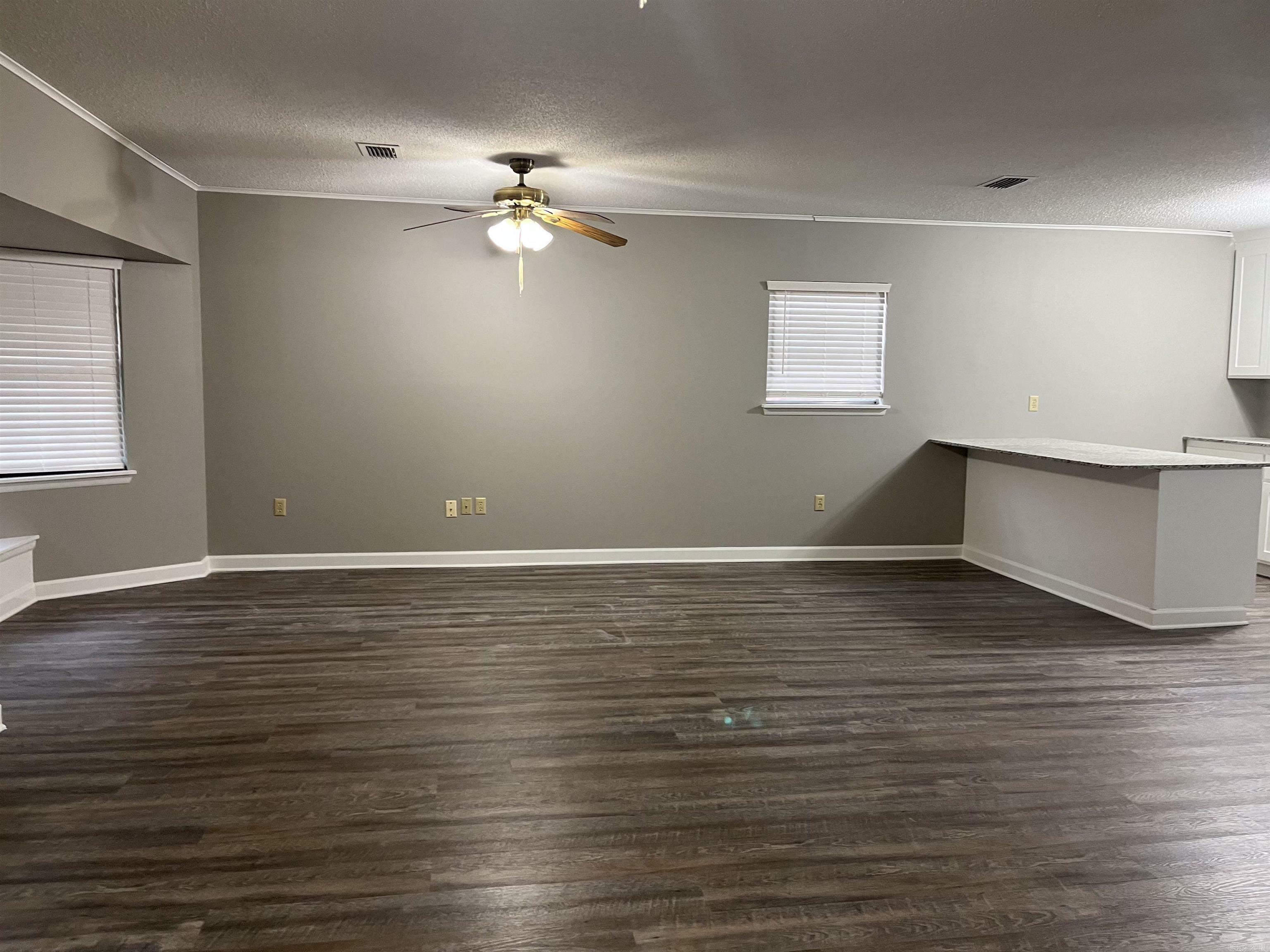 Property Photo: 2411 Broadview Avenue AR 72034