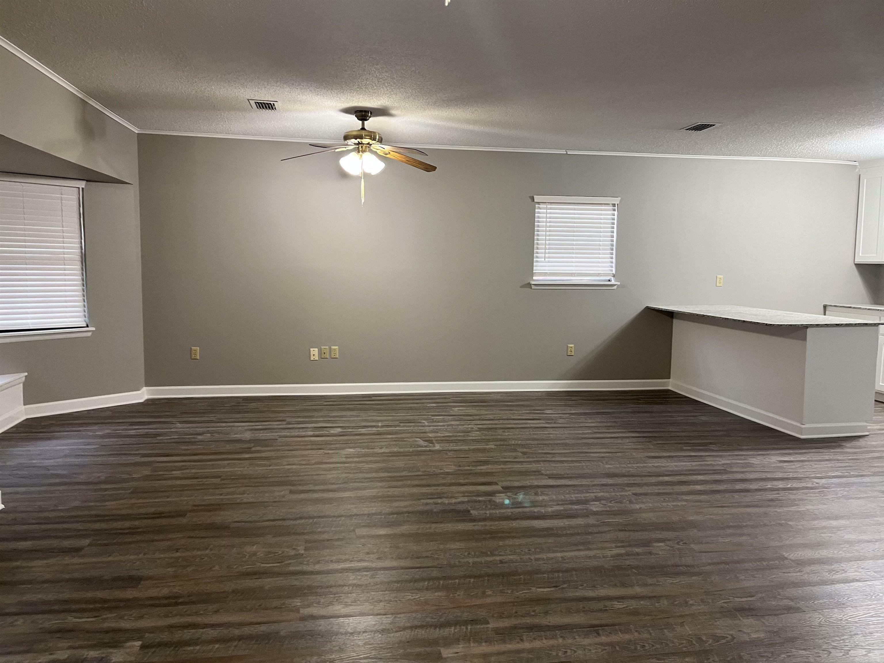 Property Photo:  2411 Broadview Avenue  AR 72034 