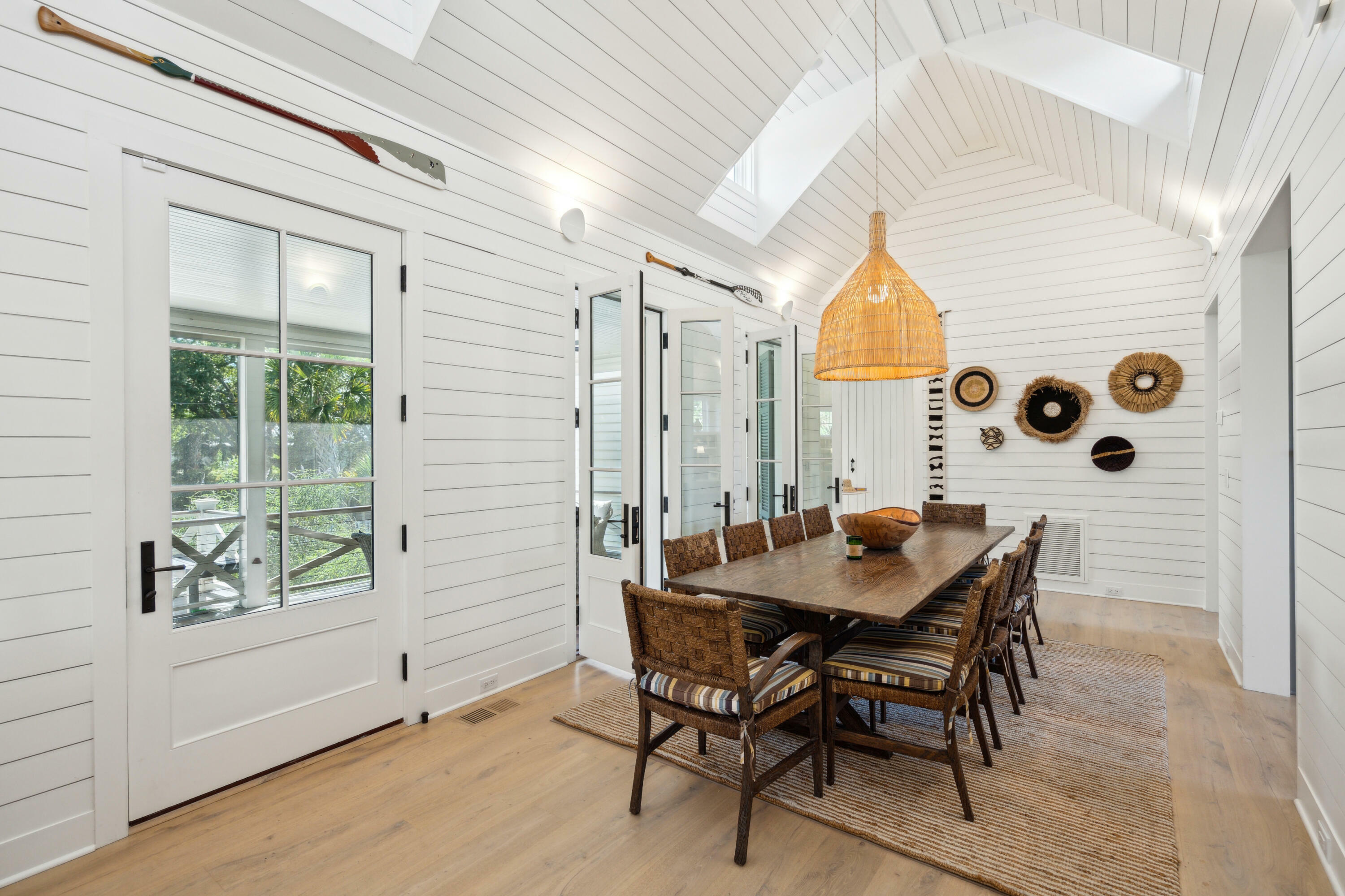 Property Photo: 2220 Ion Avenue SC 29482