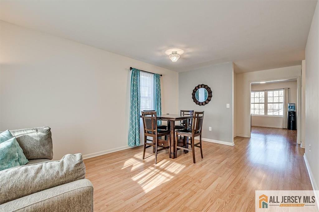 Property Photo:  68 Glendale Avenue  NJ 08817 