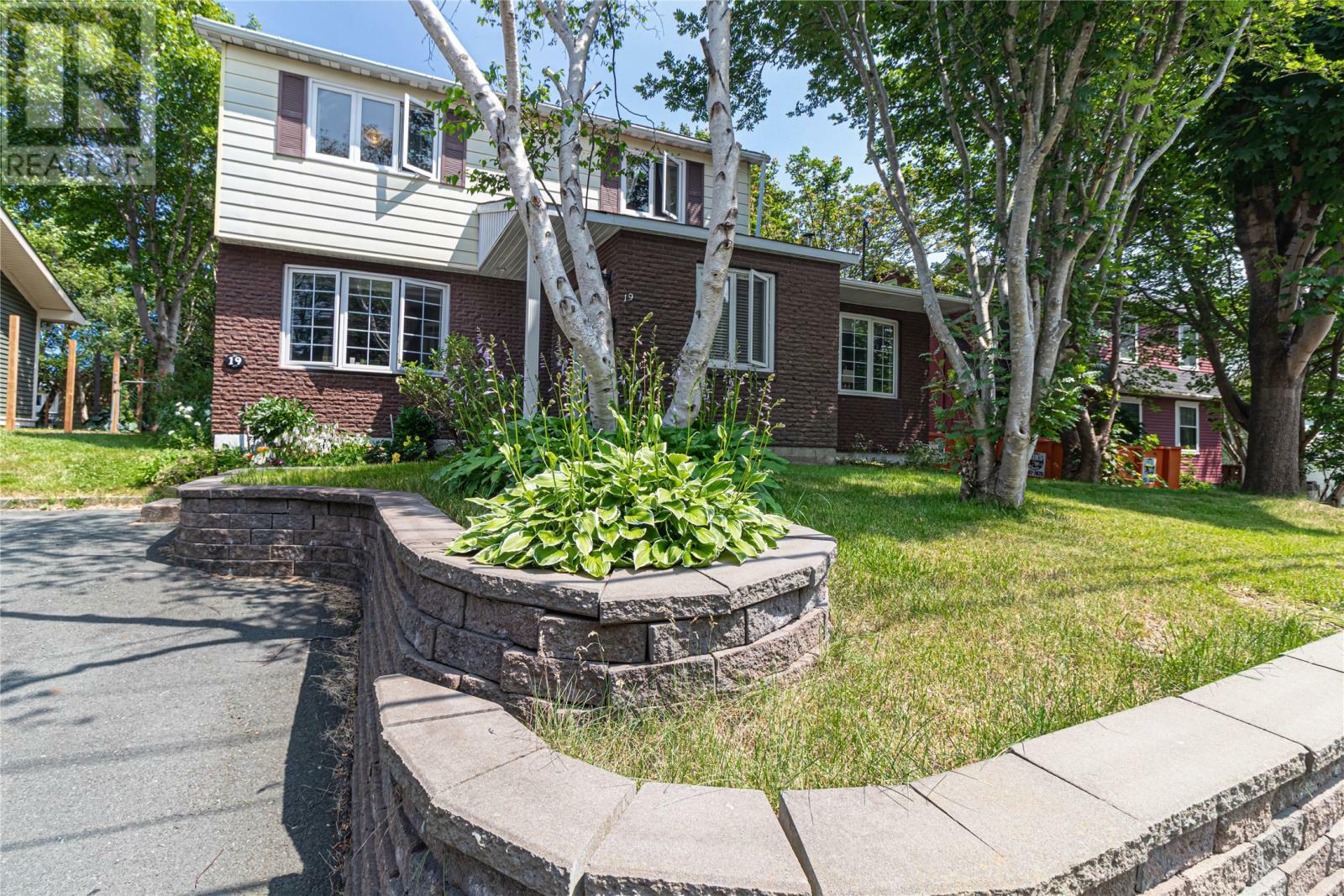 Property Photo:  19 Cowan Avenue  NL A1E 3N6 