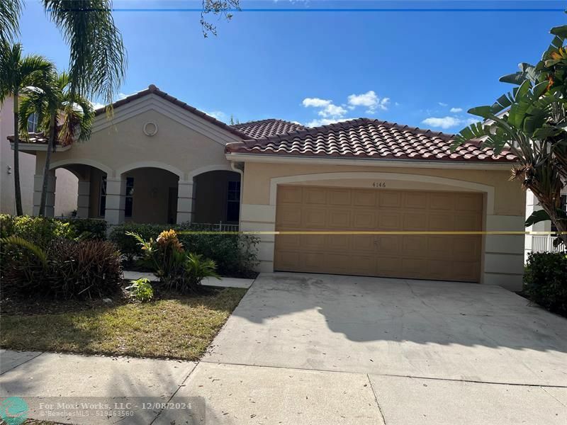 Property Photo:  4146 Staghorn Ln  FL 33331 