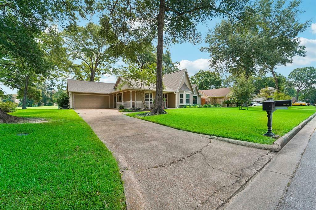 Property Photo:  16046 Sea Palms Drive  TX 77532 