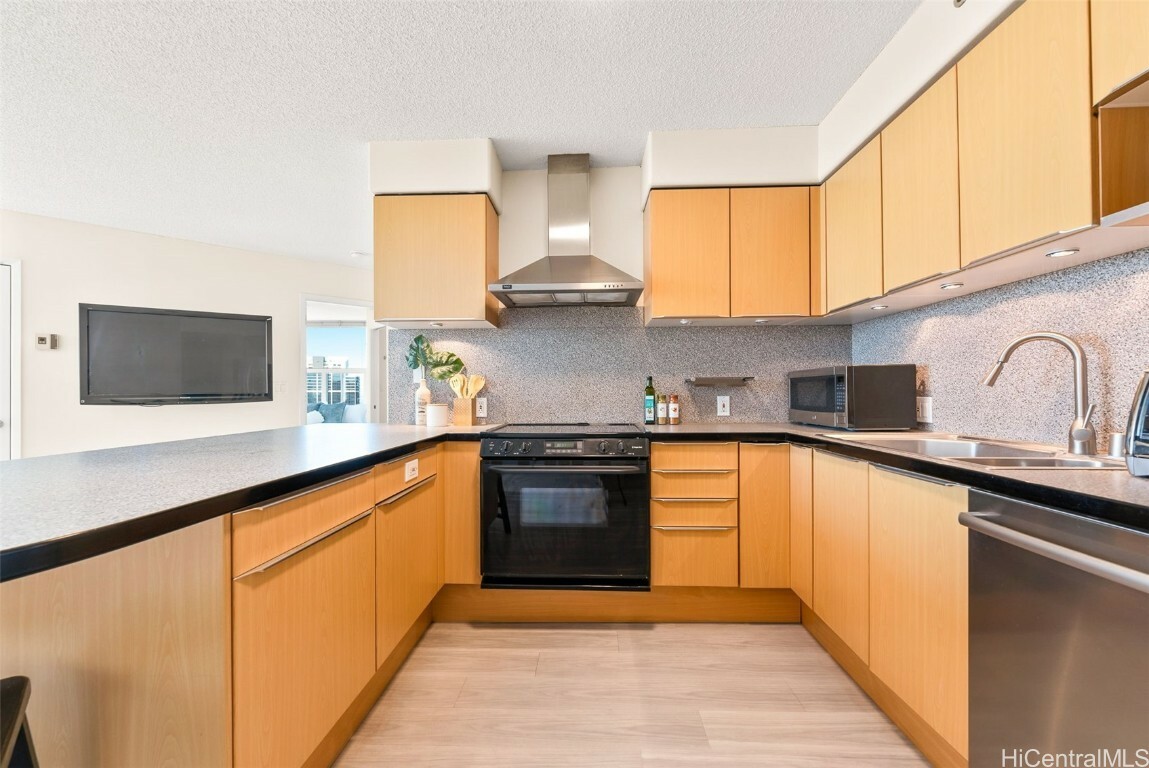 Property Photo:  801 S King Street 3604  HI 96813 