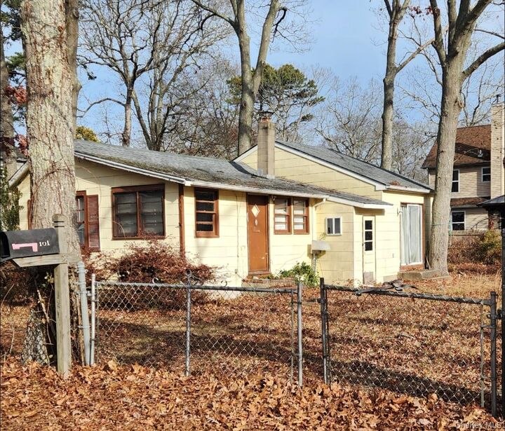 Property Photo: 181 Cypress Drive NY 11951
