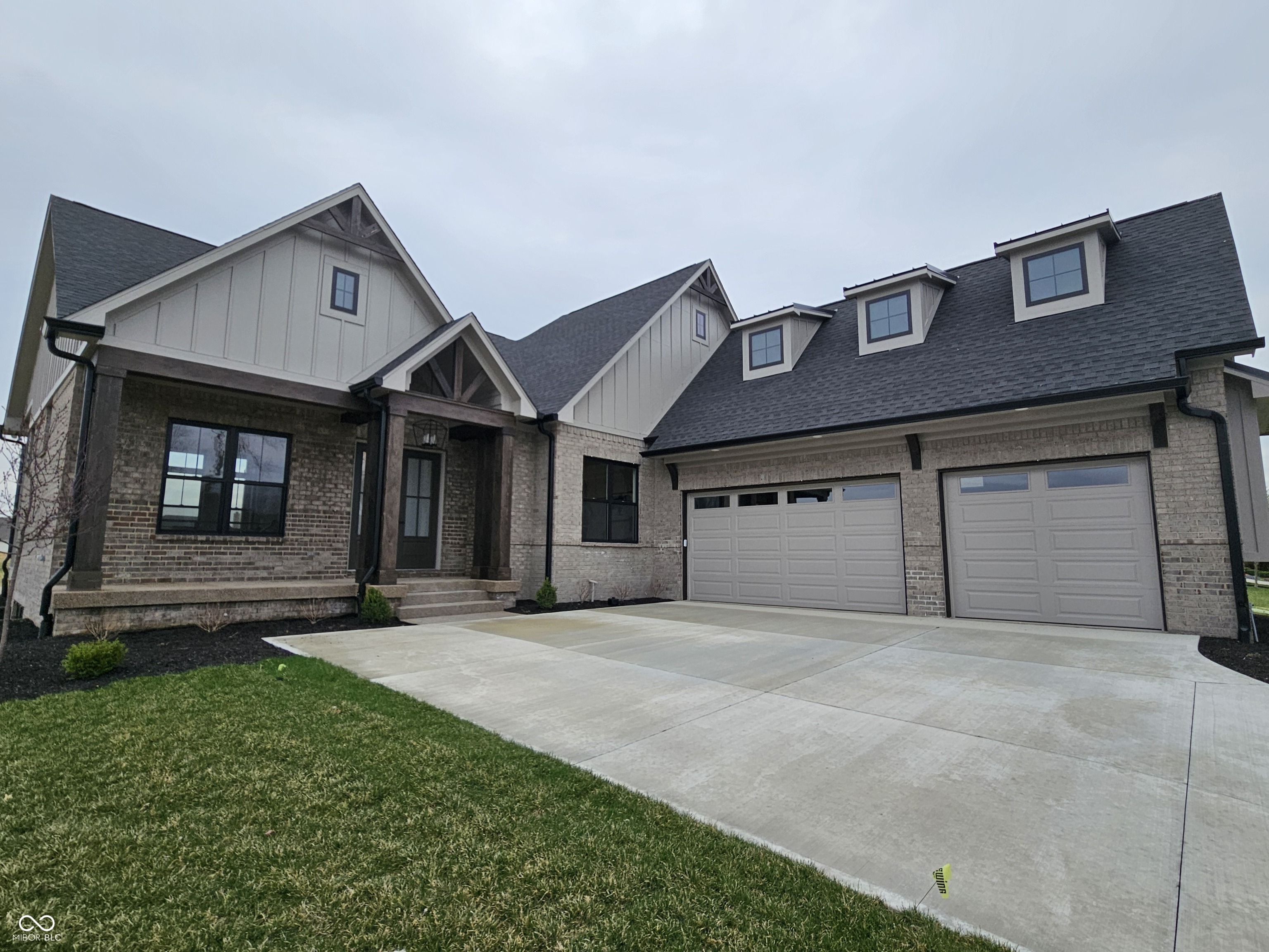 Property Photo: 16298 Grand Cypress Drive IN 46060