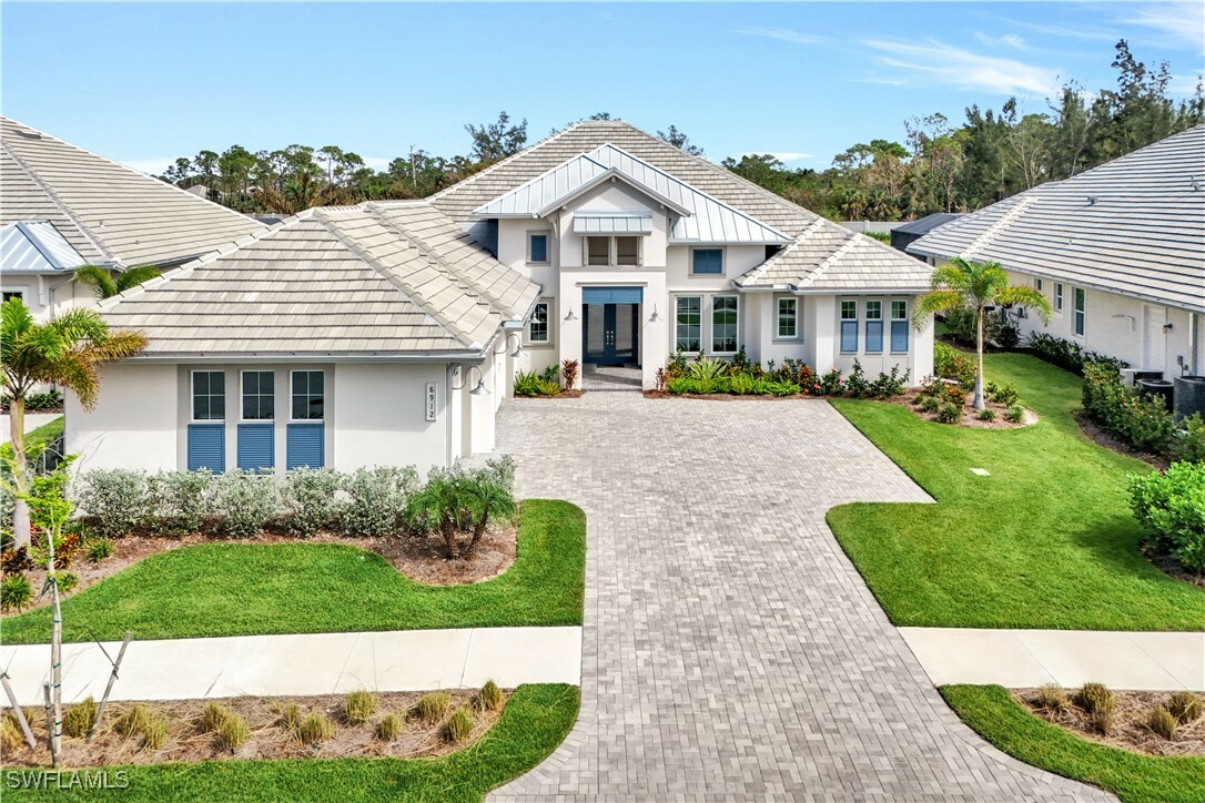 Property Photo:  8912 Nevis Way  FL 34112 