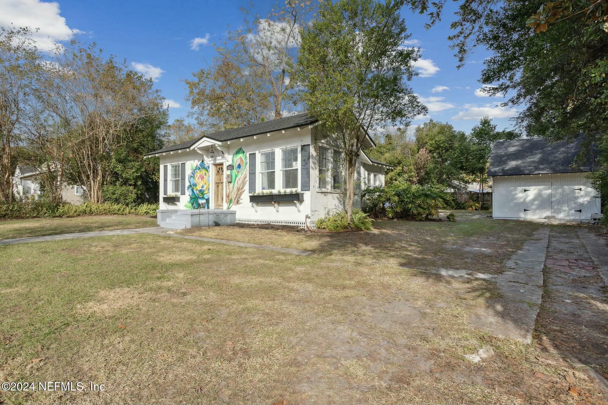 Property Photo:  4423 St Johns Avenue  FL 32210 