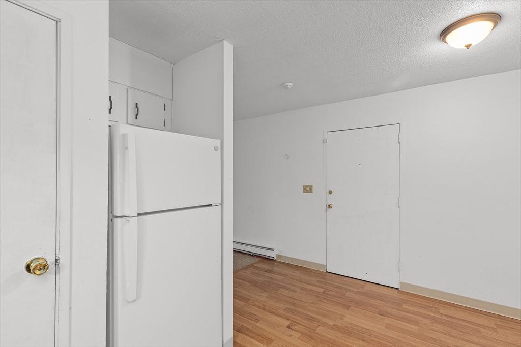 Property Photo:  3 Chapel Hill Dr 6  MA 02360 