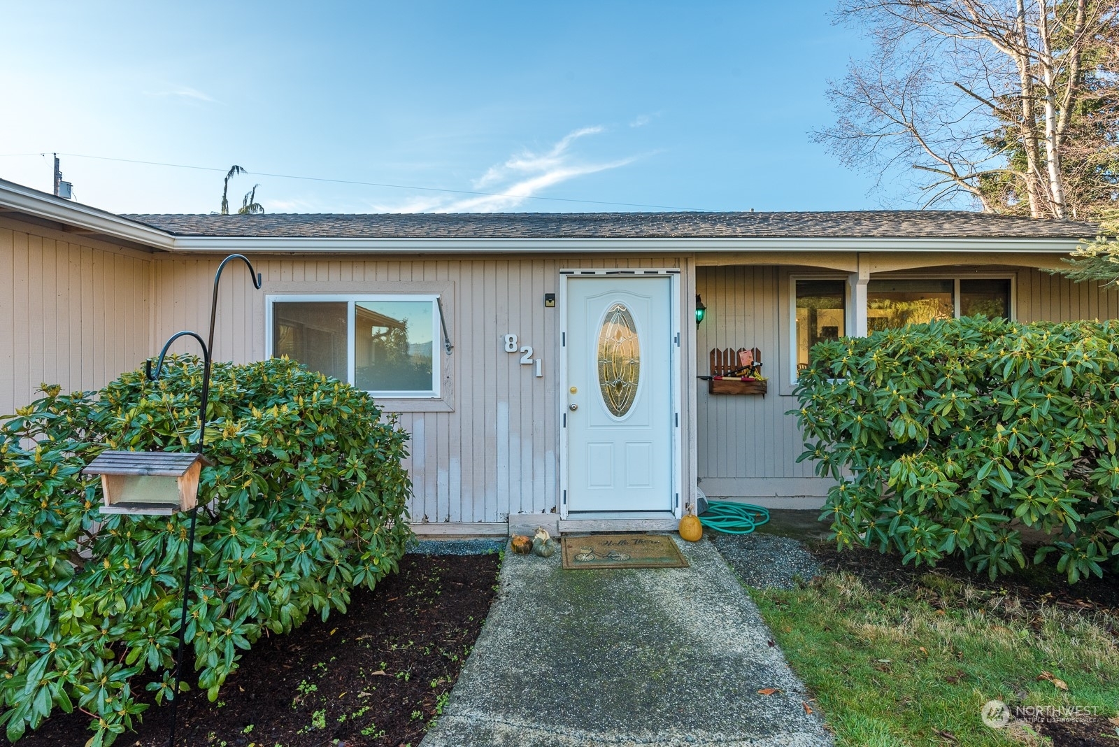 Property Photo:  821 N 16th Street  WA 98273 