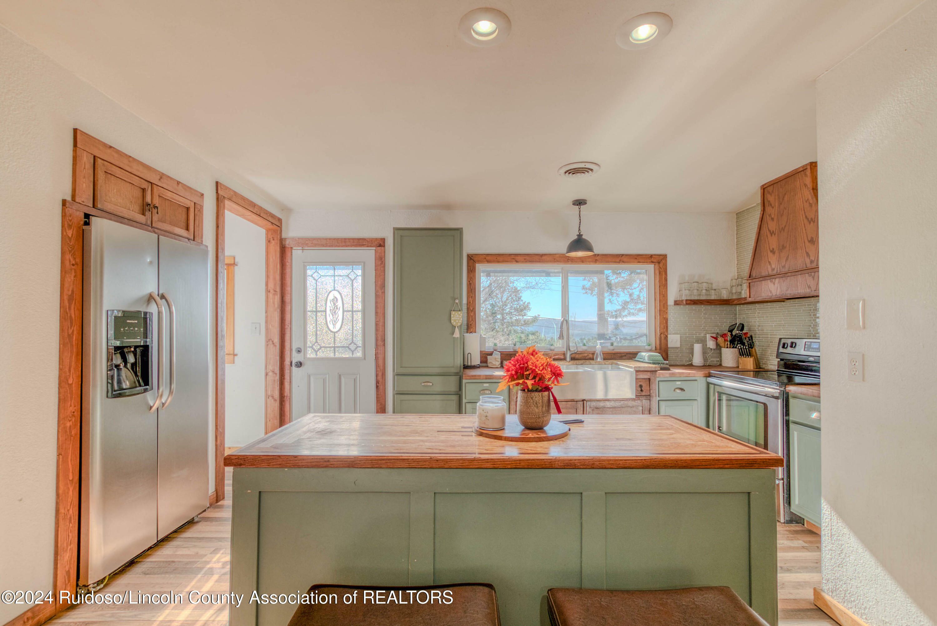 Property Photo: 106 Socorro Circle NM 88345