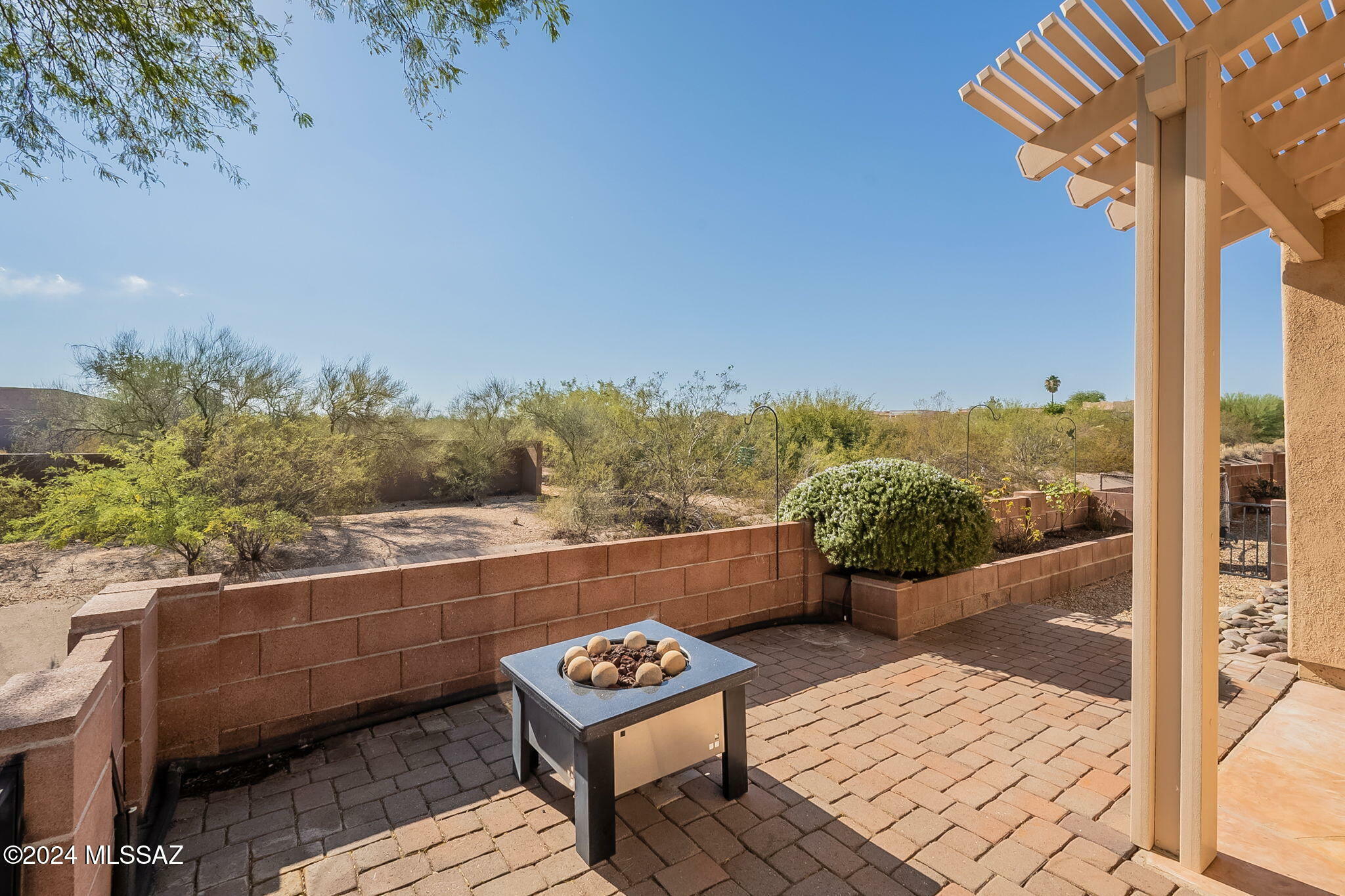 Property Photo:  429 W Windham Boulevard  AZ 85614 