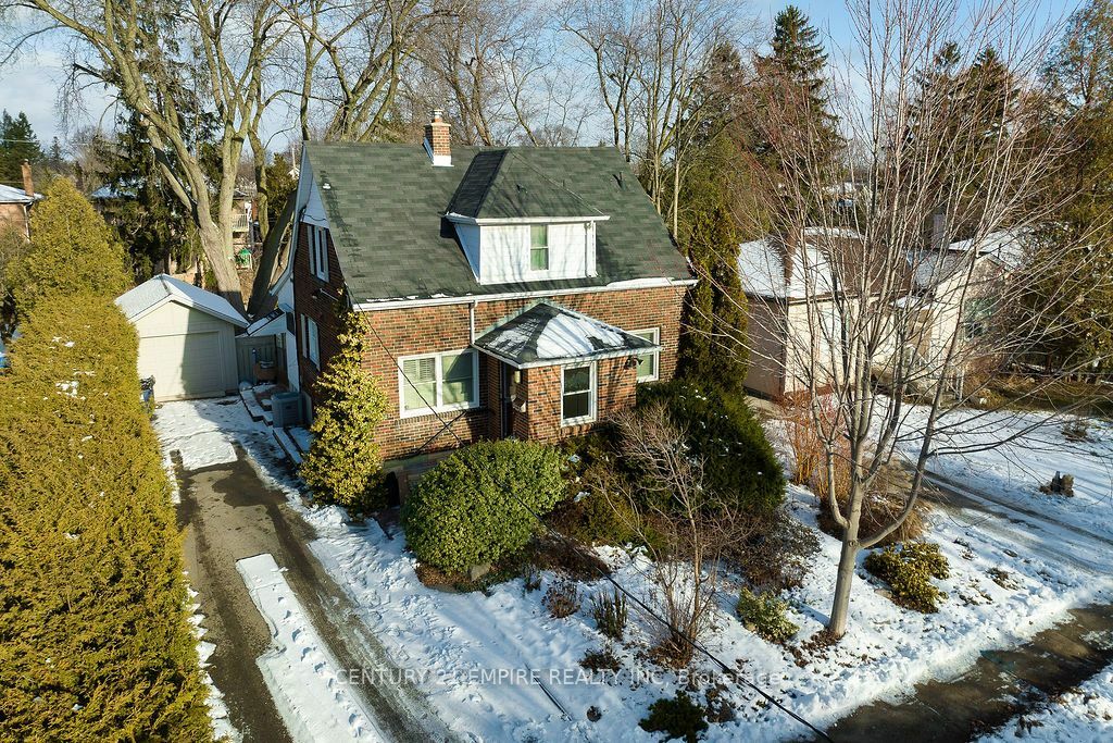 Photo de la propriété:  292 Horsham Ave  ON M2R 1G4 