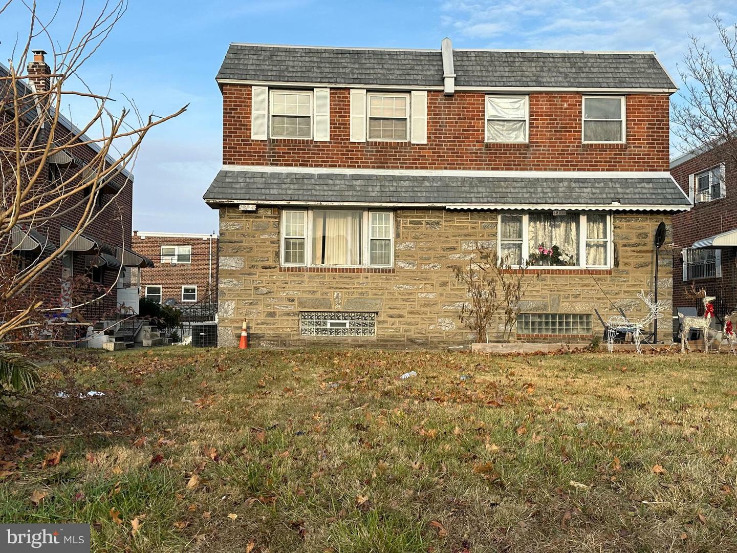 Property Photo:  2927 Cottman Avenue  PA 19149 