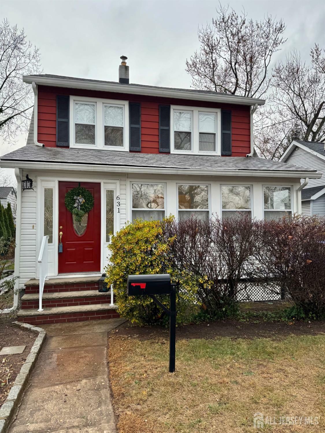 Property Photo:  631 Main Street  NJ 08840 