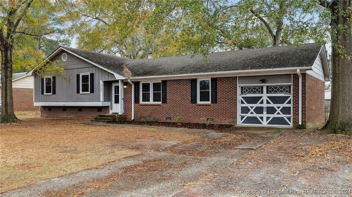 Property Photo:  2182 Baywater Drive  NC 28304 